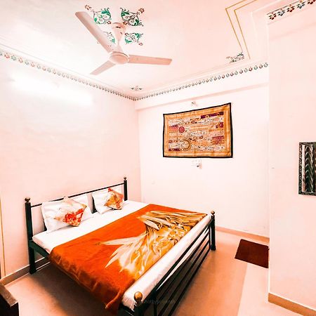 Musafir Hostel أُودايبور المظهر الخارجي الصورة